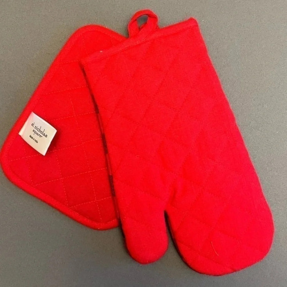 St. Nicholas Square Buffalo Check Set - Picture 5 of 9